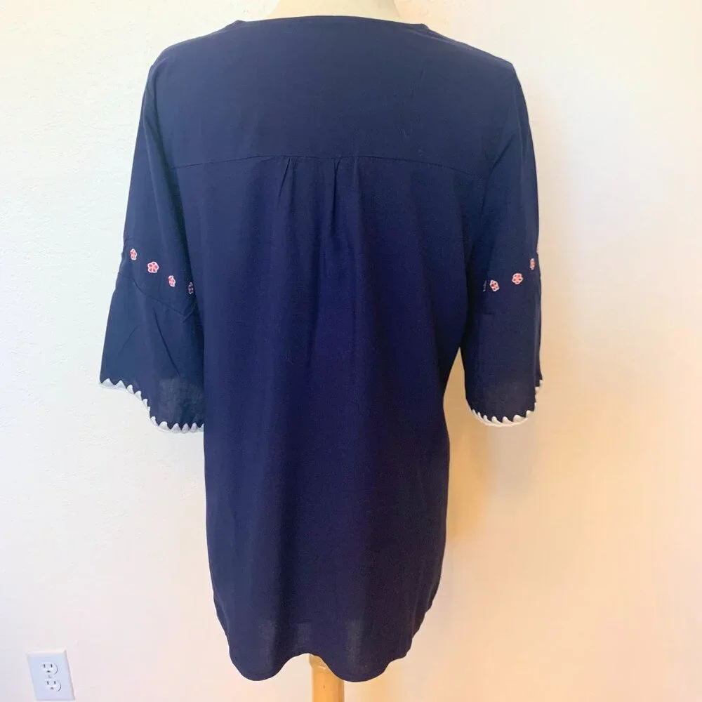 Navy blue cotton tunic top SZ Large Floral embroidery Short slit sleeves - Picture 6 of 7
